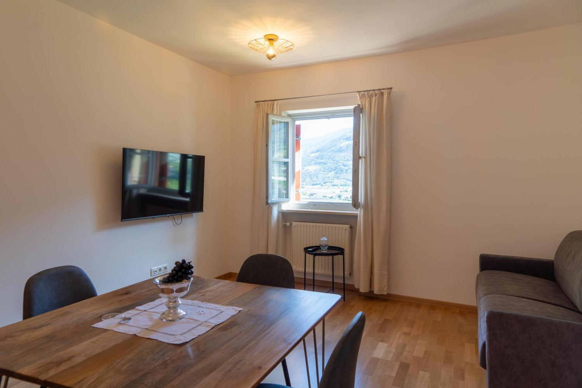 Weingut Koefelgut - Turris Vini Apartment Castelbello